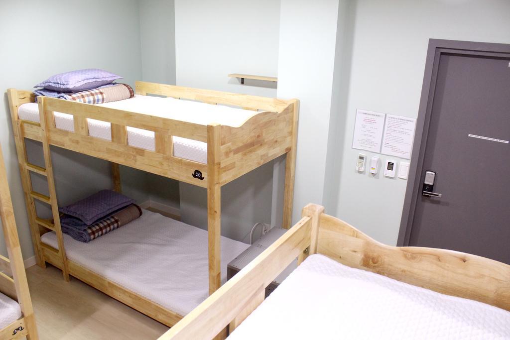 Viva Guesthouse Пусан Екстериор снимка