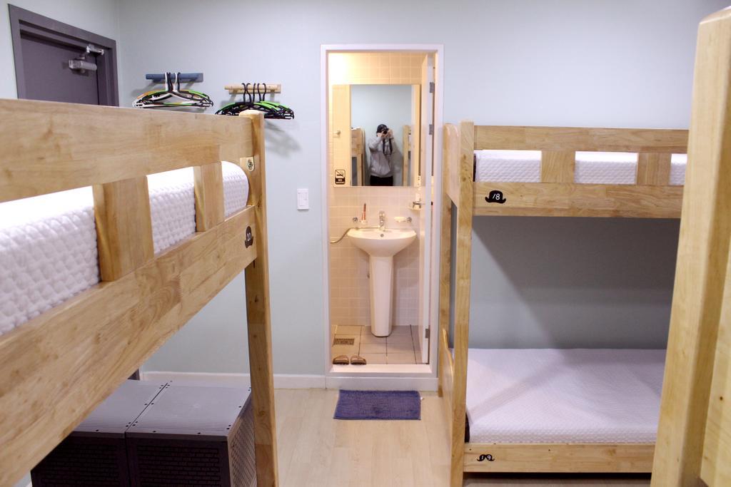 Viva Guesthouse Пусан Екстериор снимка